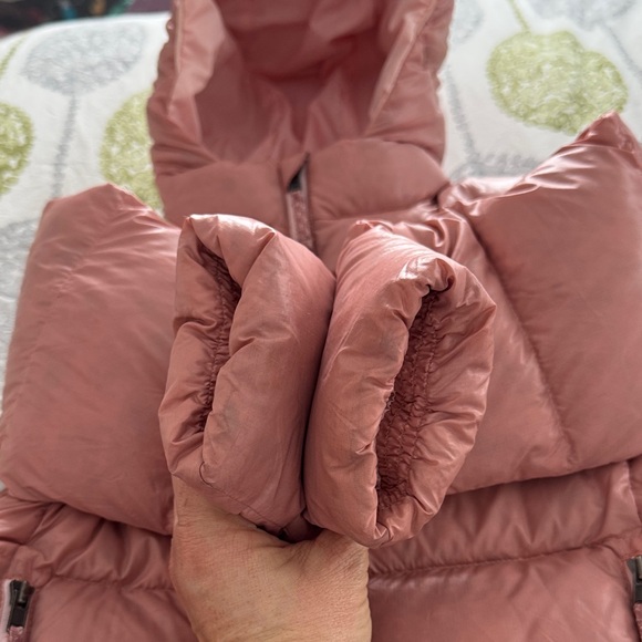 Patagonia Baby High-Loft Down Sweater Hoody - Picture 2 of 4